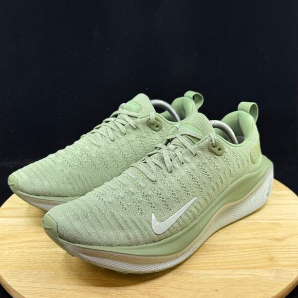 NEW Nike ReactX Infinity Run 4 Running Shoes Oil Green DR2665-300 Men Size 10 - Picture 2 of 9